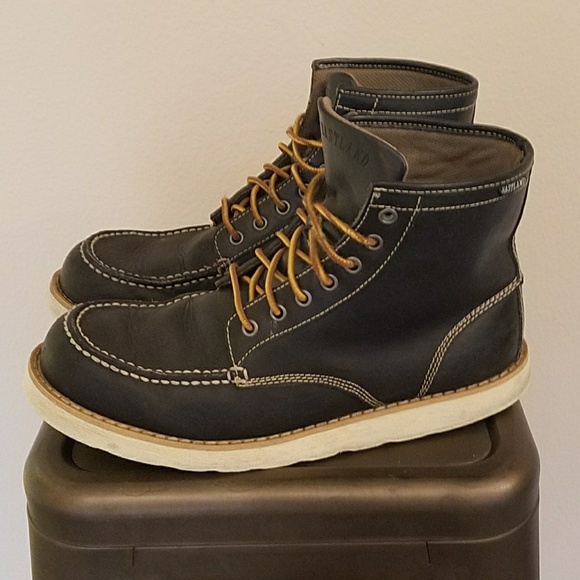 eastland lumber up moc toe boot